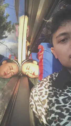 Kalau udah kecintaan emang susah dilupain ya #bergemasampaiselamanya #sadvibes #galaubrutal