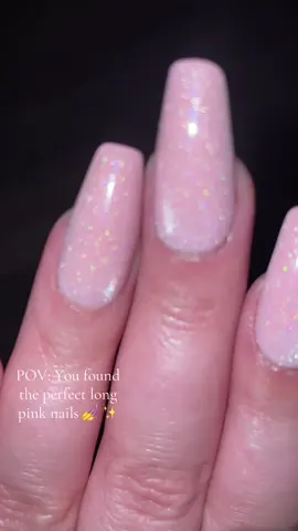 Loveee them 💖✨ #newnails #tiktokshop #pinknails #pink #glitternails #nailinspo #nailideas #nailsoftiktok #pressonnails #longnails #pressons #fyp #nailscheck 