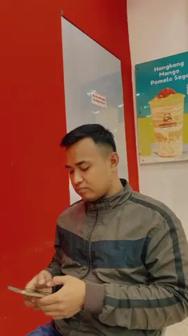 wong kuat 💪#blitar24jam #momoyoicecream#promomomoyo  #masukberandafyp #viraltiktok #fyppppppppppppppppppppppp 
