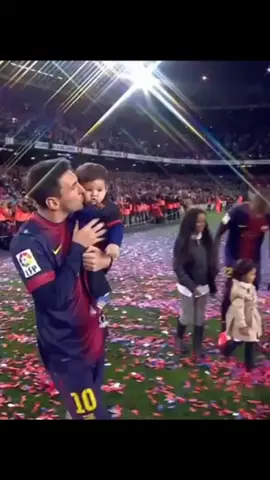 little Thiago #thiagomessi #messi #antonellarocuzzo #fyp 