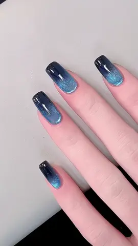 #nails #nailart #diynailsathome #nailtech #nailpolish #trendnails2025 #bluenails 