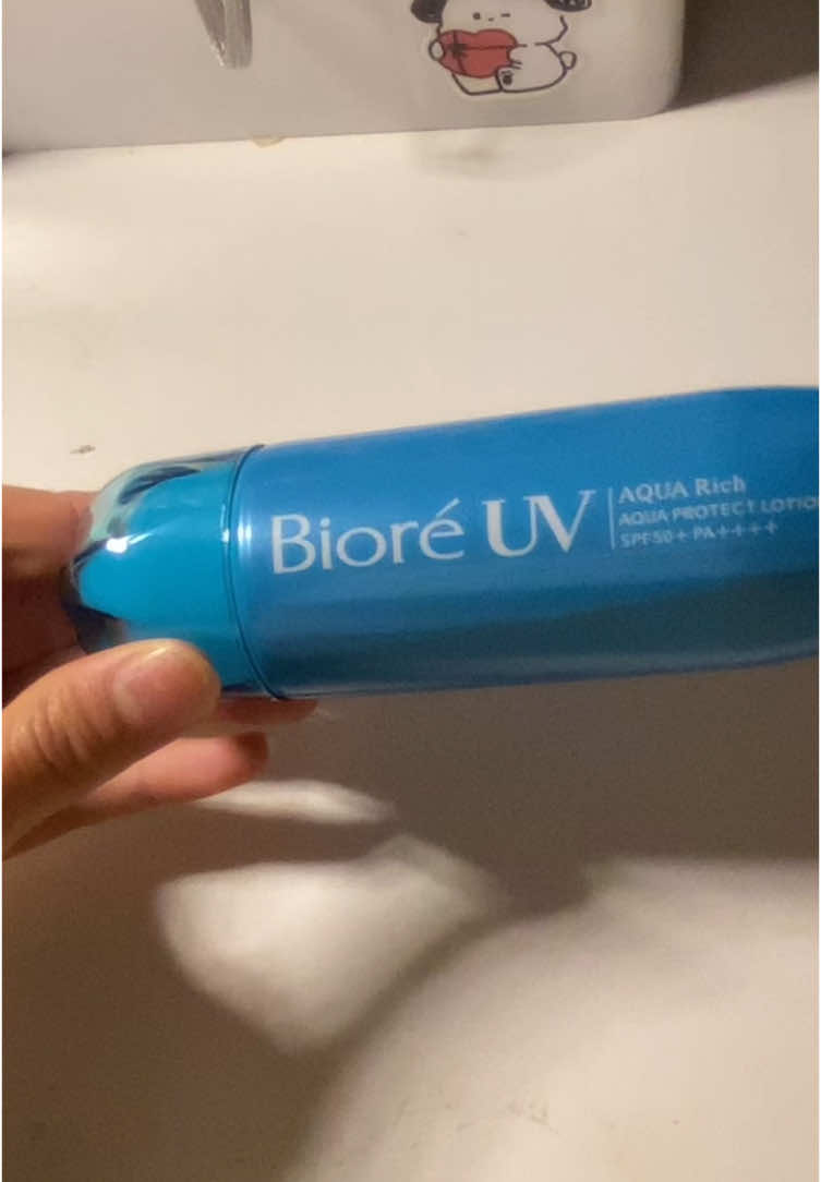 bioreUV sunscreen review #fyp #review #sunscreen #biore #bioreuv 