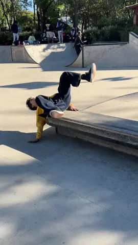 Ya un año de la caida del @elbaliiimonas Usa su codigo BALAMO01 en nuestra web www.dharmaskateshop.com #fyp #Skateboarding #skateboard #skateshop #fypシ゚ #fyppppppppppppppppppppppppppppppppppp #meme #hallofmeat #thrasher #fail 