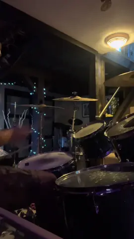 I can feel my beer gut grow everytime crowbar comes on #crowbar #sludge #sludgemetalmusic #drums #drummer #metal #music #beer #fyp #music #cover #drumcover 