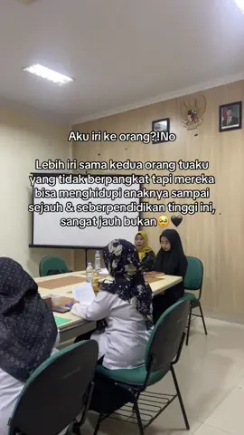 Masya Allah,bersyukur bngett punya orng tua yg selalu mengutamakan pendidikan anaknya,agar nasib anaknya jauh lebih🥹🥹🫶🏻#orangtua#masyaallahtabarakkallah#terharubercampurbahagia 