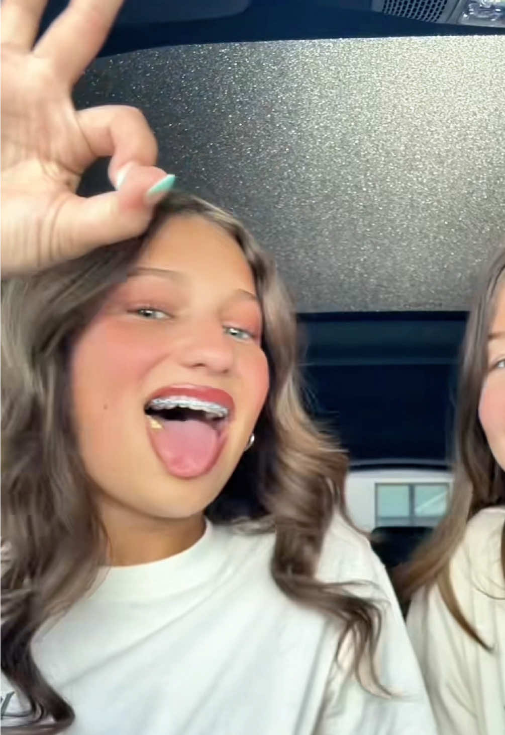 what edits do you want to see? subscribe and I’ll make an edit of any bop for you.  #braces #cutegirls #bops #fakebody 
