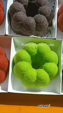 Pandan Lava Cake.. wajib cobain sih... #kudus 