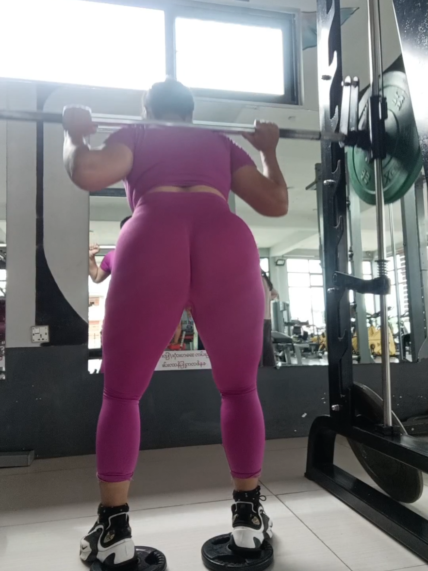 38-43 glute transformation #bodyweight 120-160lb#လိုအပ်နေတာအများကြီးကြိုးစားရဦးမယ်💪 #foryou 