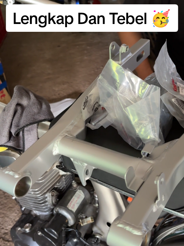 Rekomendasi Arm Kaze buat bahan custom sangat oke dan tebal #armkaze #armkazeori #armkazeoribaru #armkazepnp #swingarmkaze 