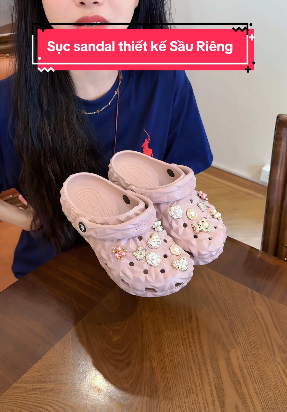 Bác nào fan Sầu Riêng làm liền đôi dép sandal Sầu Riêng về đi nè #muataitiktokshop #salegiuathang #depnamnu #giaydepxinh #depsuc #depdimua #depsandal #tipono 