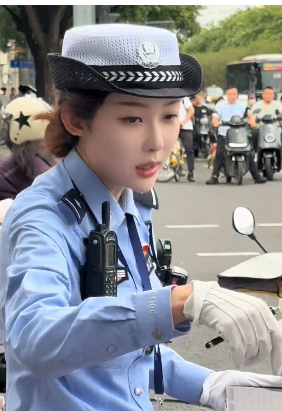 #🇨🇳 #china #女特警 #交警 #trafficpolice #女兵 #femalesoldier 