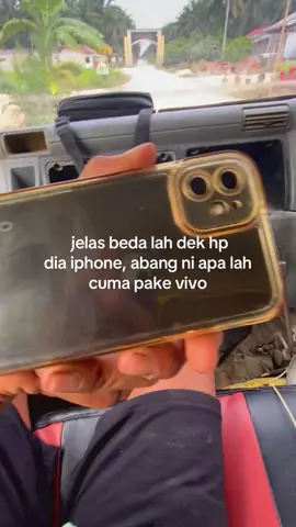 🤫🤫🤫 cuma pake walpaper iphone aja itu🤣🤣🤣