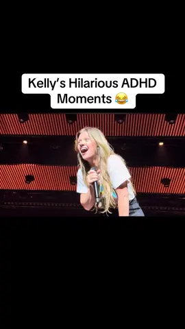I love her 😂  Cred: TheMrKingAlex #kellyclarkson #fyp #funny #tour 