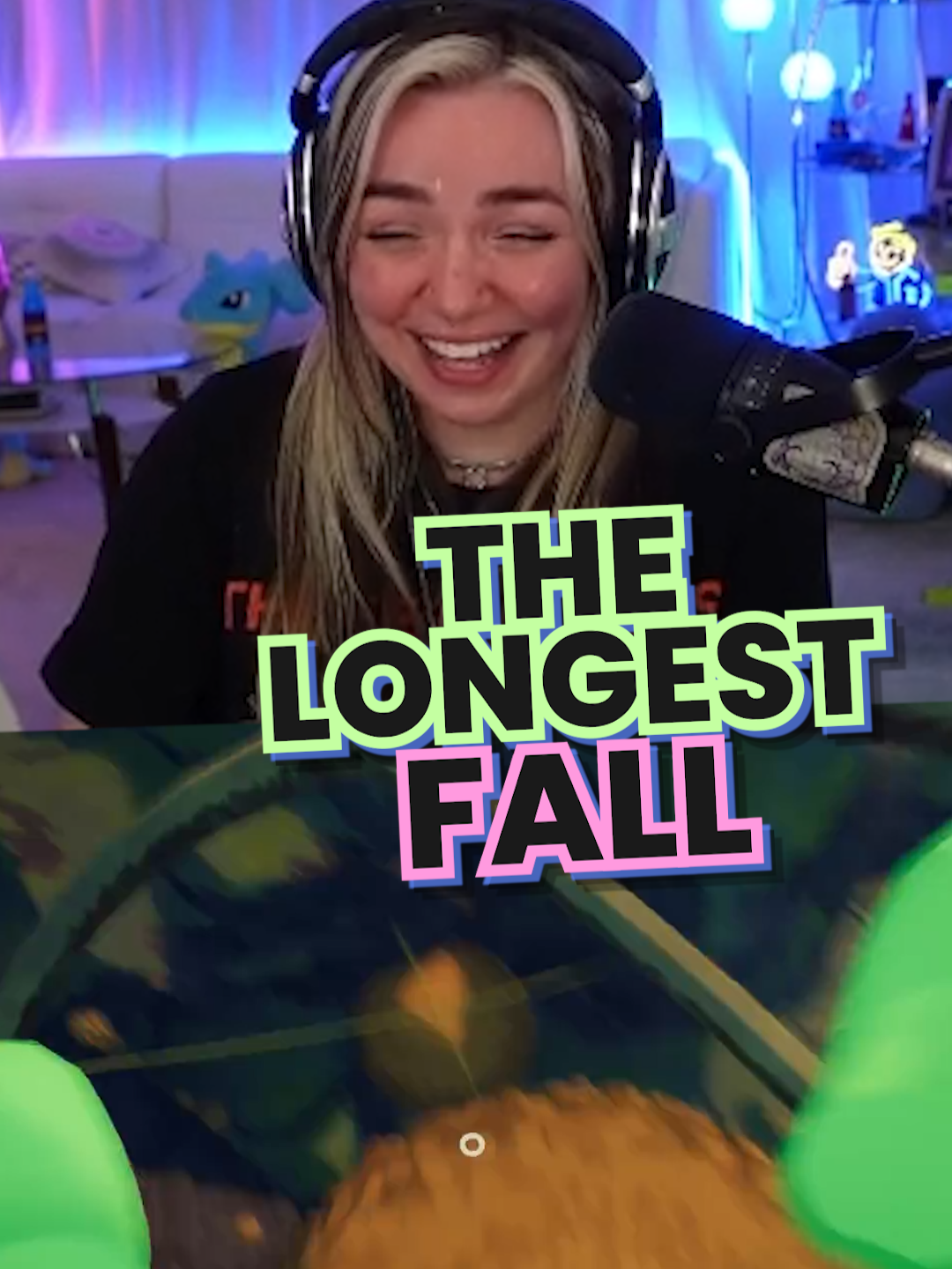 POV you play in the yellow bush 💀 @itskitdy #funnymoment #funnygame #peakgame #steamgames #peak #roastme