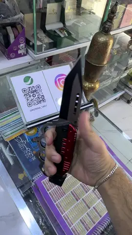 سجينة + بوكس حديد😈 سعر القطعة:١٥,٠٠٠ دينار عنوانا:بغداد/المشتل/مقابل مكوى الحاج #اكسبلور #محرم #الشعب_الصيني_ماله_حل😂😂 #viral #العراق #بغداد #لايك #فولو #fyp 