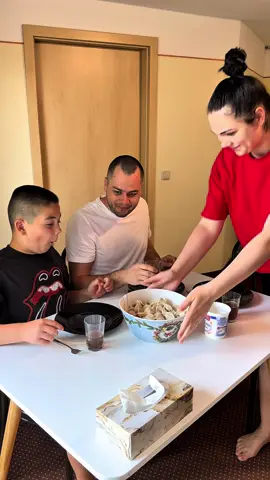 #funny #family #funnyvideos😂 #lifehacks #couple #fannyfamily #food 