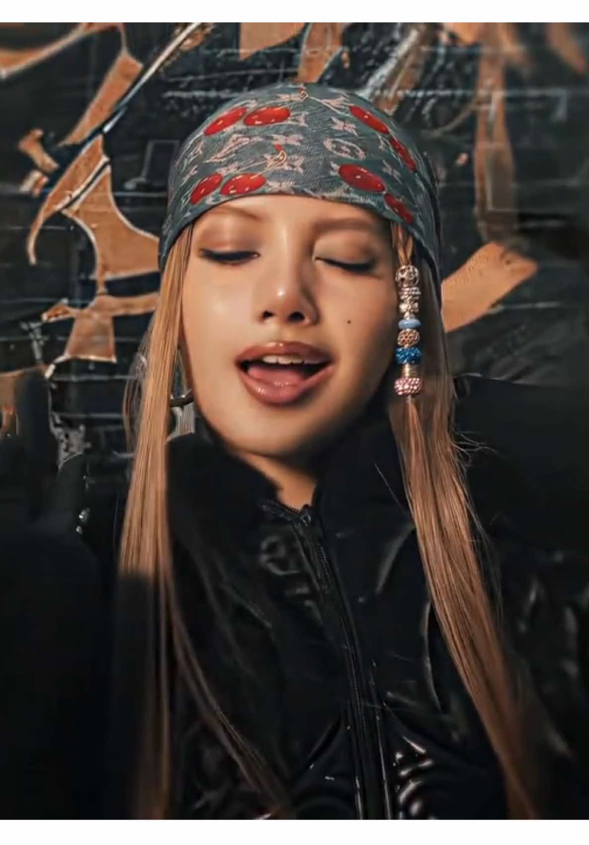 sushi don’t lie | she looked so good in the mv #blackpink #lisa #kpop 