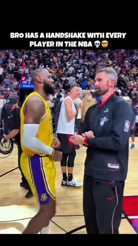 Lebron 1 minute handshakes compilation 🤯💀 #NBA #nbaedit #lebron #handshakes 