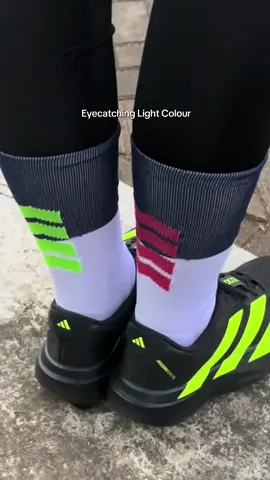 Feel the comfort, support and energy boost with compression socks from @Tientoindonesia  #tiento #compressionsocks #runningsocks #kaoskakilari #compression #Running 