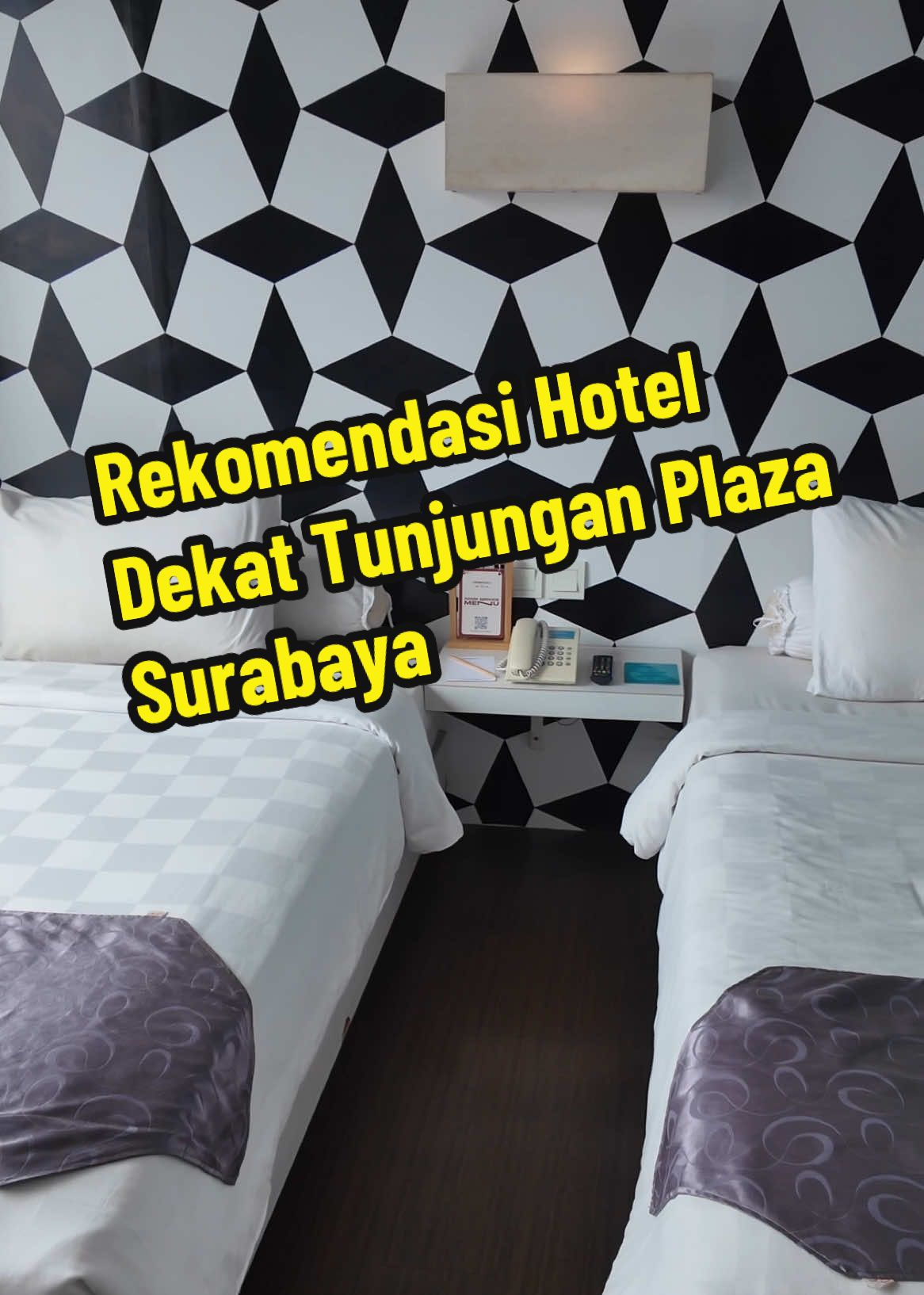 Besti ini dia aku mau kasih Rekomendasi Hotel Bintang 4 di surabaya , Untuk Harga start 400 rb an di Surabaya , nama hotelnya @Crown Prince Hotel Surabaya Surabaya , Dan Sekarang sudah bs booking lwt tiktok , sedang ada diskon khusus klo beli lewat video tiktok ku ini  ,lsg klik tag lokasi di video ini ya lalu pilih tiket.com dan pilih kamarnya yg mana #jelajahbosslang #juliliburan #SemuaAdaTiketnya #crownprincehotelsurabaya #prythadolan 