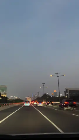 Asupan story buat malem minggumu biar dikira lagi jalan jalan, padahal mah cuman dirumah aja 🤣 #fyp #videomentahan #prankvideo #freefootage #mentahan 