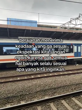 mulai sekarang harus belajar menerima keadaan..🫂#fyp #fotolive #4u #xybca #fouryoupage #katakata #motivasi #hidupbebasdrama #quotes #sad #sadstory #sadvibes🥀 #masukberandamu #storywa #bismilahmasukberanda #mindset #bersyukur #storytime #selfreminder #masadepan 