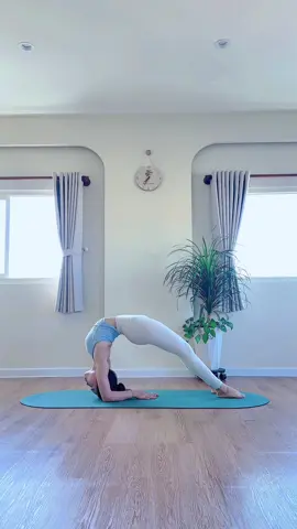 Trong cuộc sống này, ai cũng muốn yêu và được yêu.  Có người chờ đợi, có người đi tìm và có người vẫn đang học cách yêu chính mình! Còn bạn, bạn đang hạnh phúc với cuộc sống của mình chứ?  #kyllayoga #yoga #yogainspiration #yoga1kem1 #yogaeveryday #selflove #motivation 