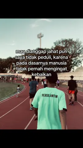 #fotolive #lewatberanda #pria #galau #jogingsore #sadstory #galaubrutal 