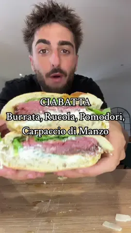 CIABATTA | Burrata, Rucola, Parmigiano Reggiano, Pomodori Secchi e Carpaccio di Manzo 🥪🇮🇹 Aujourd’hui on fait une ciabatta pour choisir ensemble la recette qu’on va réaliser demain pour mon premier live fratello 😎🤌🏽 #ciabatta #sandwich #italian #fyp #panini #FoodTok #live #annonce #pourtoi #recette #ricette #Recipe #fast #FoodLover #yum #lover #tiktoker #casa #lucas #italy #nourriture #restaurant #amore #pain #bread #baker #direct #carpaccio #carne #viande #outfit #foru #travel #gift #asmr #hot #Summer #meat #couple #italie #calabria #cucina #italiano #gastronomia #panino #tim #foodporn #streetfood #street #atable #tiktokcuisine #cuisine #tik_tok #tutorial #cooking 