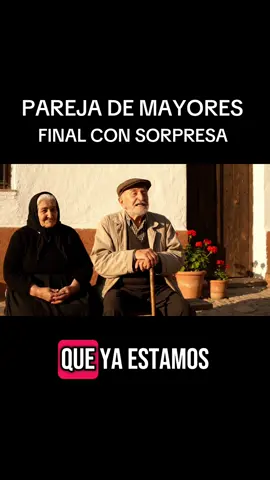 Una pareja de personas mayores se sienten nostálgicos ante aquel pueblo, que era el suyo en el que vivían y que ella no es y que ha cambiado por la gran ciudad están en su patio reflexionando cómo ha cambiado todo a su alrededor y únicamente queda su casa tal y como era antiguamente un pueblo tranquilo. #fyp #inteligenciaartificial #veo3 #terceraedad 