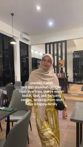 Kalian harus punya minimal satuu hijab inii enakkk bgtt 🥹💗