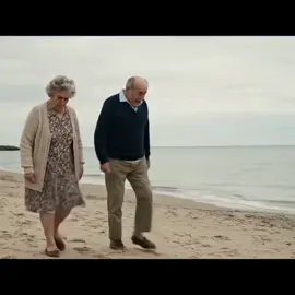 une petite vidéo dans toutes sa finesse comme on les aime 