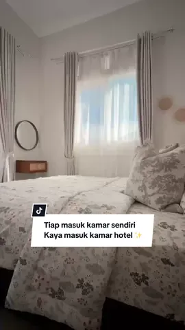 Tiap masuk kamar, kaya masuk kamar hotel. Wanginya freeesh dan mewah ✨ #harumikalinenspray #linenspray #kamaraesthetic 