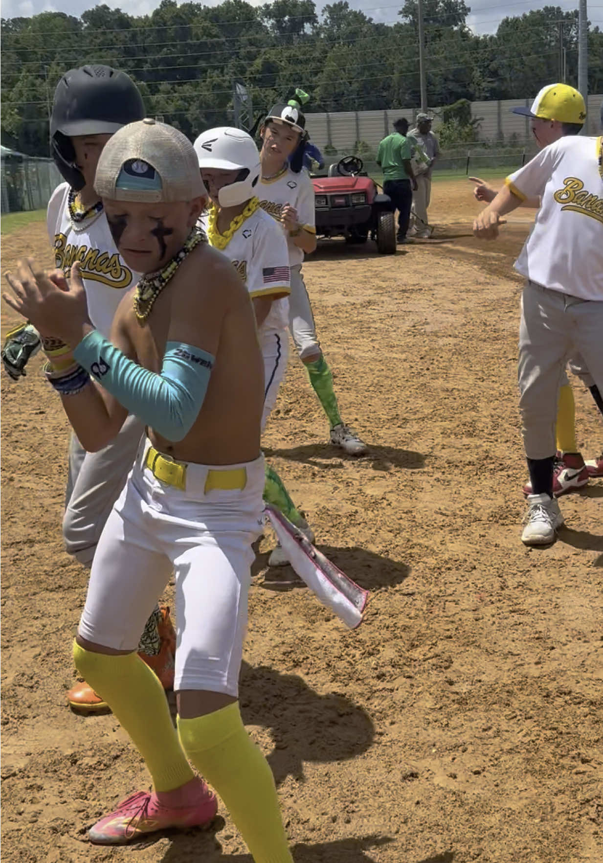 @Banana Ball dancing !#JHFAM #trippdog22 #tiktok #goviral #dance 