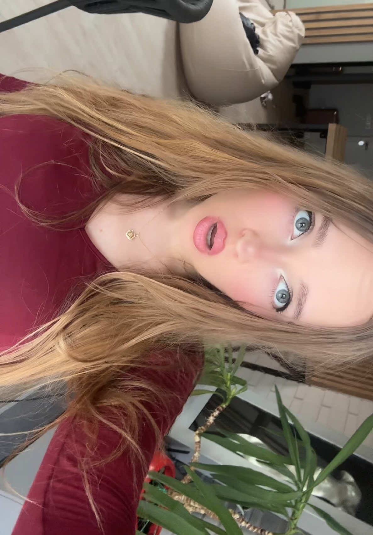 🧿👄🧿