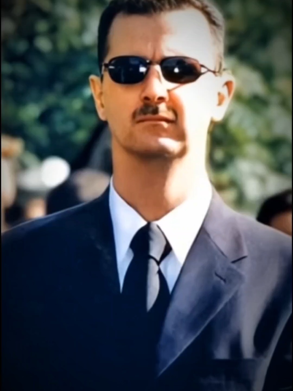 قوة القائد لا تُقاس بما يملكه، بل بمن يسنده… وإن كان أخوه، فالعز مضاعف ماهر الاسد #أول_ضهور_بشار_ألاسد #ماهر_الاسد #fyyyyyyyyyyyyyyyyyyy #سوريا🇸🇾 #fypシ゚viral #موسكو  #creatorsearchinsights 