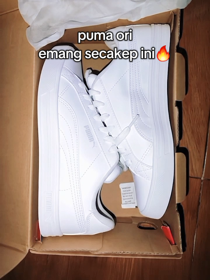PUMA Sepatu Training Smash Vulcanised V3 Low White #PUMA #PumaStyle #sepatuoriginal #Sepatu #wibgajian 
