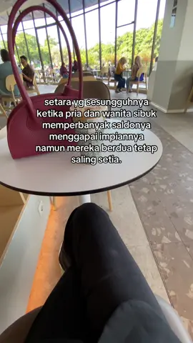 sama sama sibuk tpi tidak lupa menjaga komitmen.