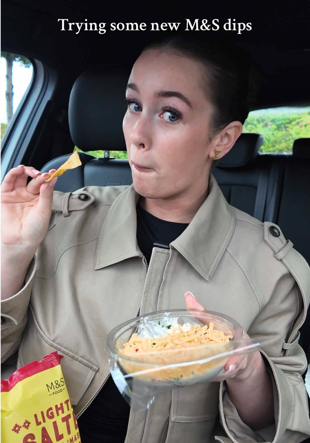 Trying more of the new M&S dips!😍😍😍  #food #Foodie #marksandspencer #marksandspencerfood #viralfood #mukbangvideo #eatwithme #tastetest #foodreview #mandsfood 