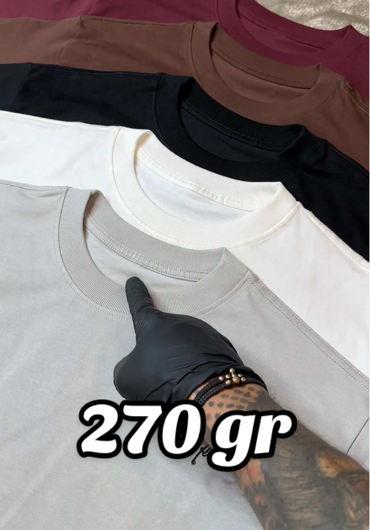 Camiseta lisa de 270 gr  Con un fit Oversize un cuello  en rib de 3cm y colores tendencia para este 2025 llega nuevamente una de las prendas más queridas q nuestros clientes 🔱 #colombia #oversize #blank #camisetas #proveedores #mayoristas #marcapropia #original #flypシ 