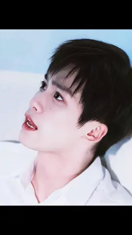 Wow, Ziyu is so cute. The eyes are big and bright.💓#ziyu #梓渝 #revengedlove #wusuowei #逆爱 #bl #chicheng 