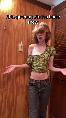 #femboy #femboytiktok #transrightsarehumanrights #femboyfriday #horsebackriding #horseshow 