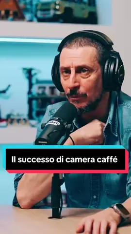 Il successo di camera caffé  #perte #cameracaffe #clips 
