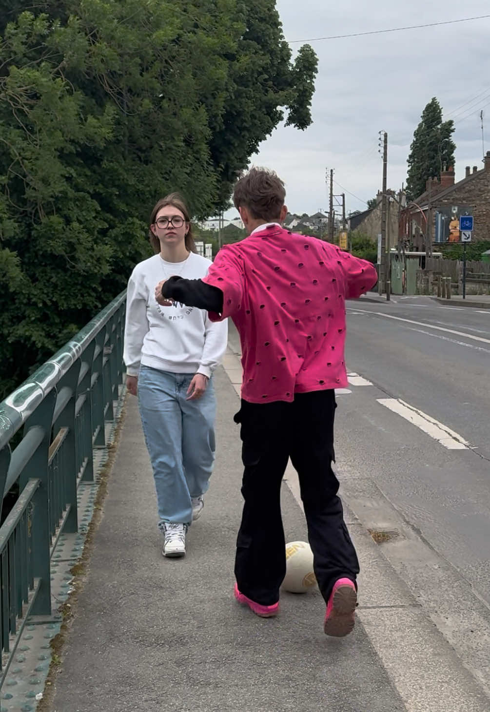Elle est pas contente 😡💁‍♀️🇫🇷
