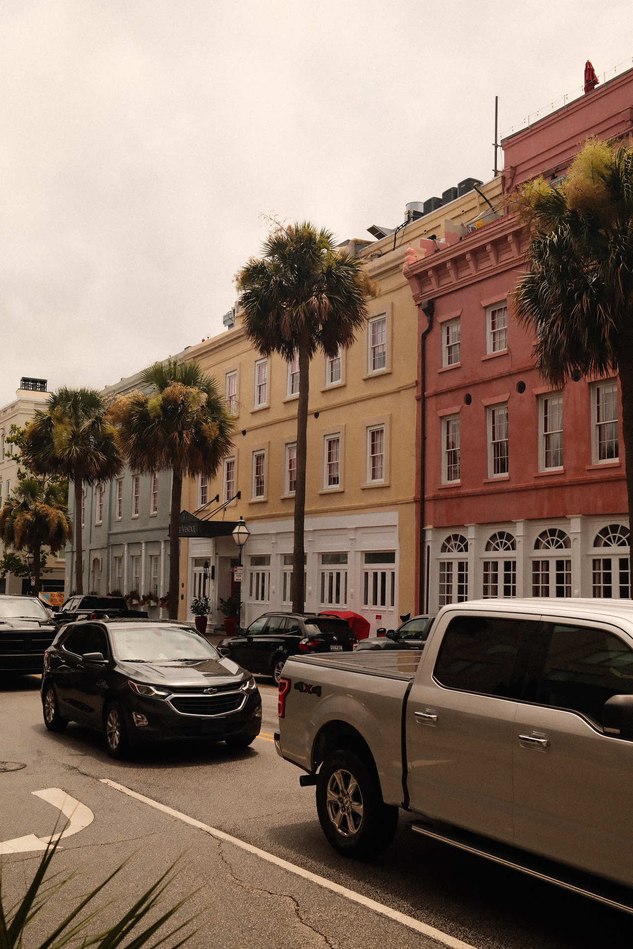 dt charleston   #4thofjuly #fireworks #charleston #southcarolina #DayInTheLife #Summer2025 #fyp #foryoupage #dump #dump #xybca #creatorsearchinsights #loveislandusa 