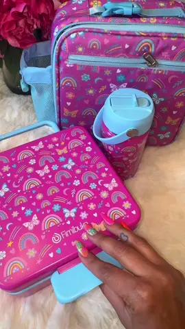 Back to school lunchbox bento set that turns every meal into a fun, colorful, and stress-free lunch experience. #BackToSchool #BentoLunchbox #LunchboxSet #KidFriendlyMeals #SchoolLunchIdeas 