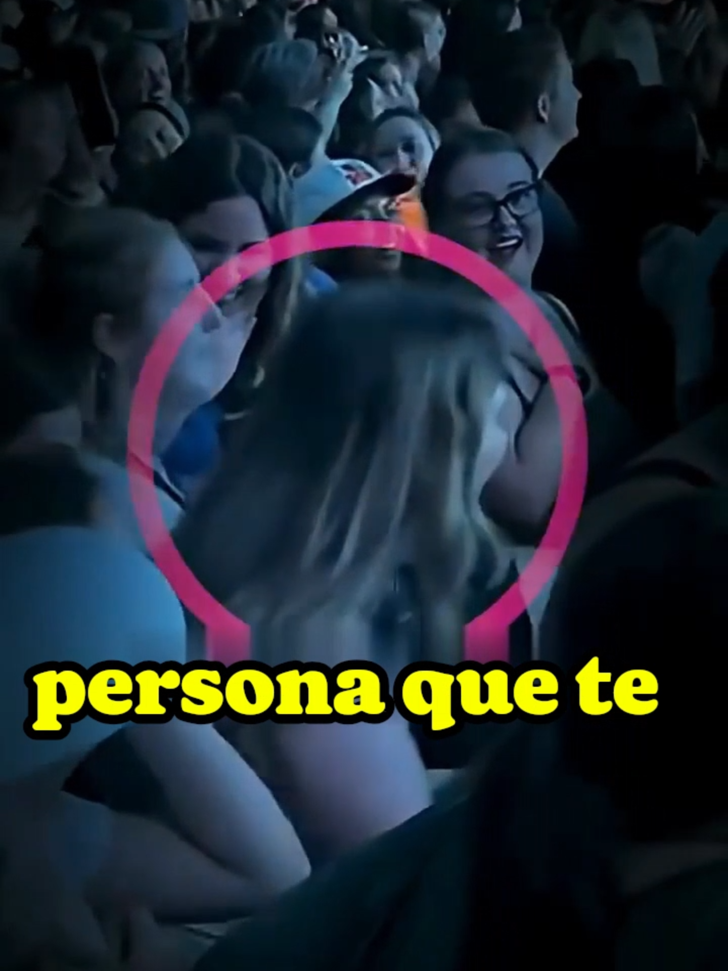 Su ex le pidio volver en pleno concierto… #famoso #BensonBond #bensonbonefan