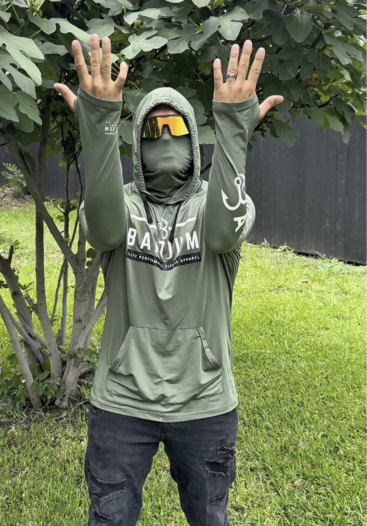 Playeras frescas de trabajo para el verano #playeras #ropauv #proteccionsolar #verano #Summer #Outdoors 