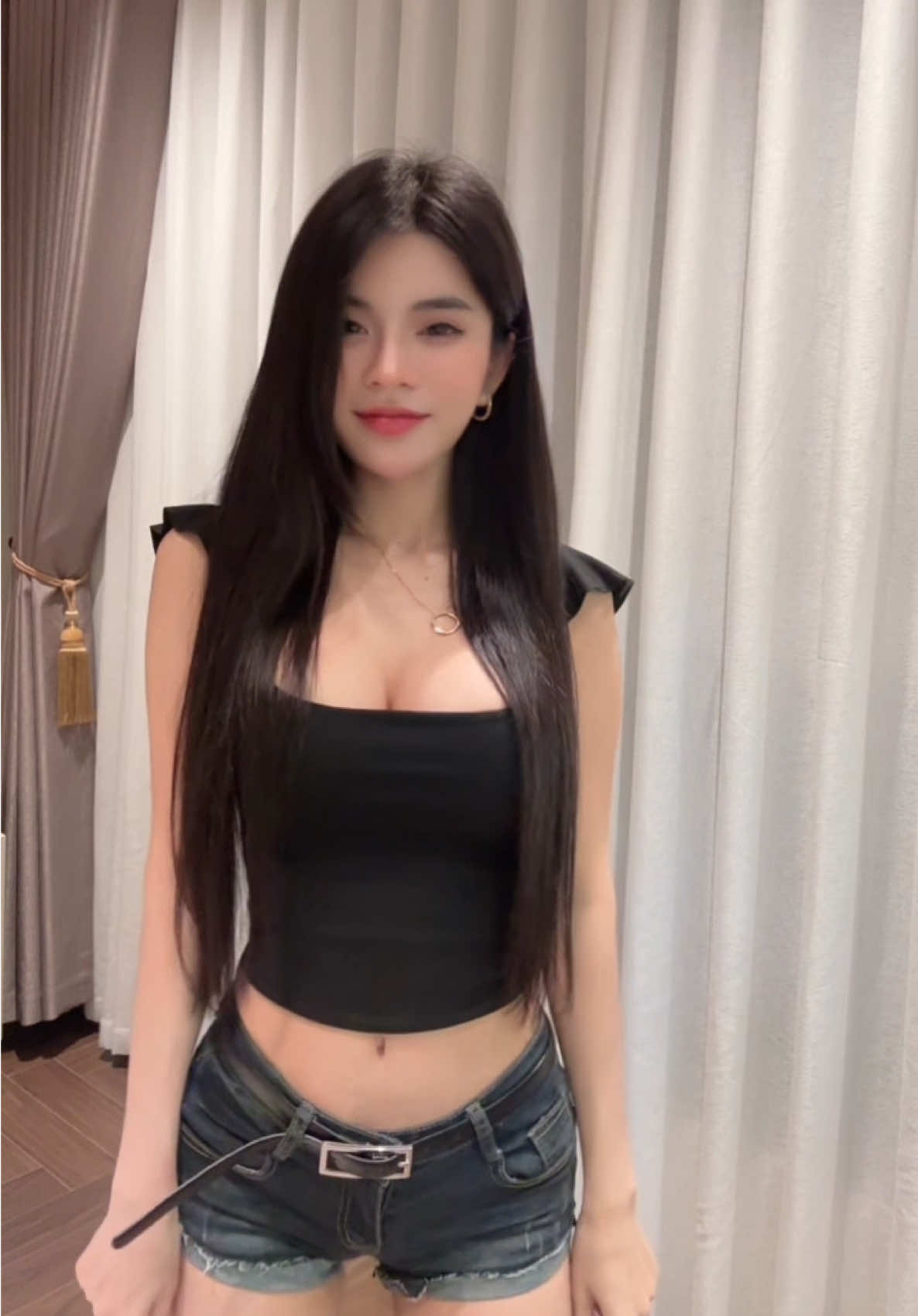 Em biết nhảy thôi 😂