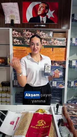 Her Lokmada 50 Yıllık Emek 🍪🥰 Kurabiyeci DEDE olarak 50 yıldır aynı özenle, aynı tarifle… Her daim taze, her daim güvenilir.  🍪 Kavala Kurabiyesi 🌰 Glutensiz Kallavi 🌹 Güllü Lokum 🌿 Deva-i Misk 💛 Ve daha fazlası şimdi kargo ile Türkiye’nin dört bir yanında kapınızda! 📦 Sipariş için: 📞 0551 454 22 22 📲 WhatsApp ya da DM’den hemen ulaşabilirsiniz. 📍 Eski Camii Altı, Bedesten Dış Dükkanlar No:1 – Edirne ✨ Kalite, lezzet ve güvenin adı: Edirneli Kurabiyeci Dede 👇 Favori ürününüz hangisi? Yorumlara yazın.  #KurabiyeciDede #EdirneLezzetleri #KavalaKurabiyesi #GlutensizTatlılar #LokumSeverler  #Edirne 